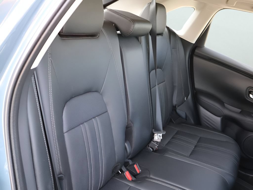 Used 2026 Honda HR-V EX-L image 12