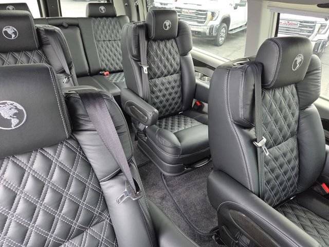New 2026 GMC Savana 2500 Extended w/ Driver Convenience Package RWD image 19
