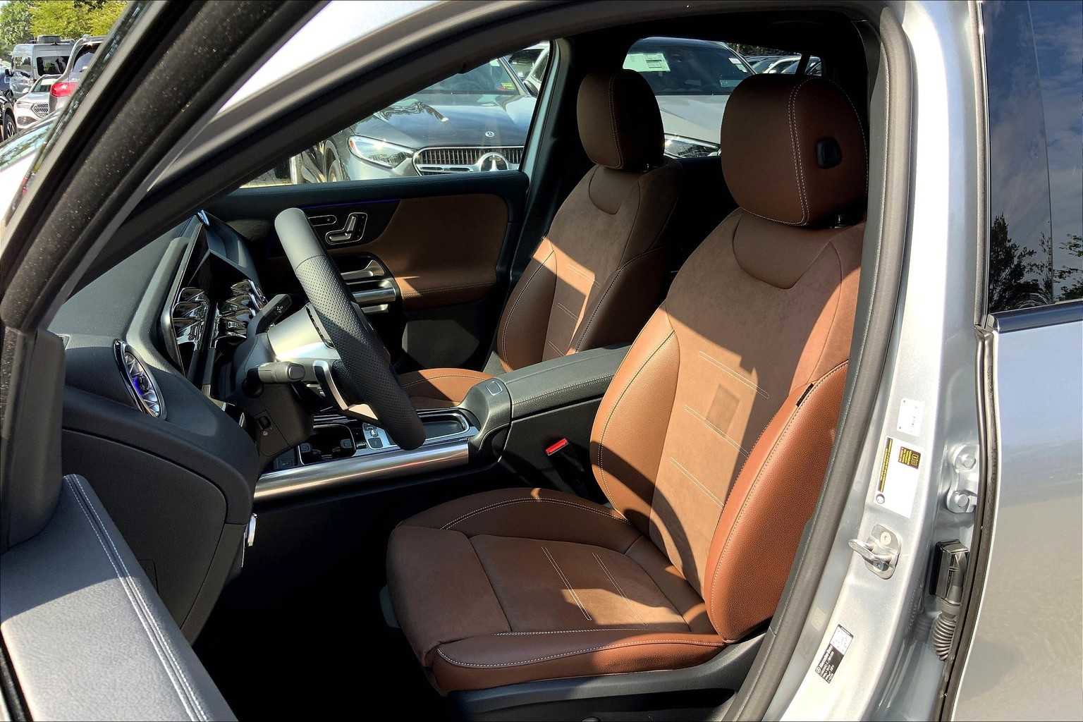 New 2026 Mercedes-Benz GLA 250 GLA 250 image 12