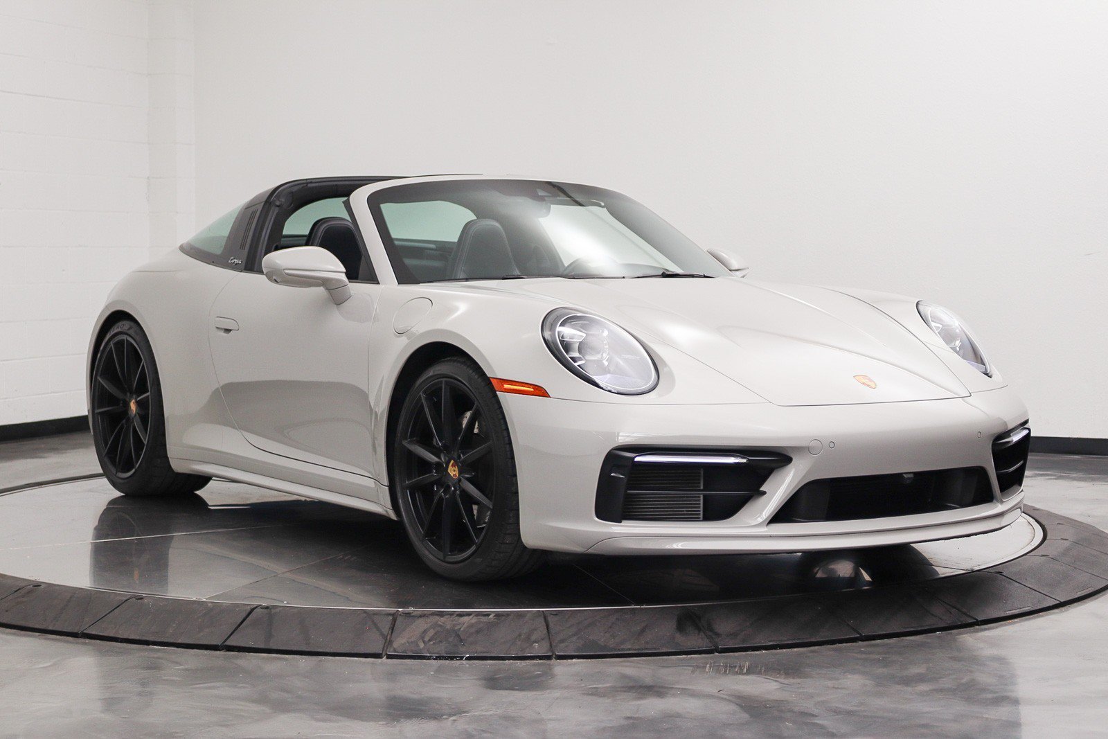 Used 2022 Porsche 911 Targa 4S AWD/4WD image 15