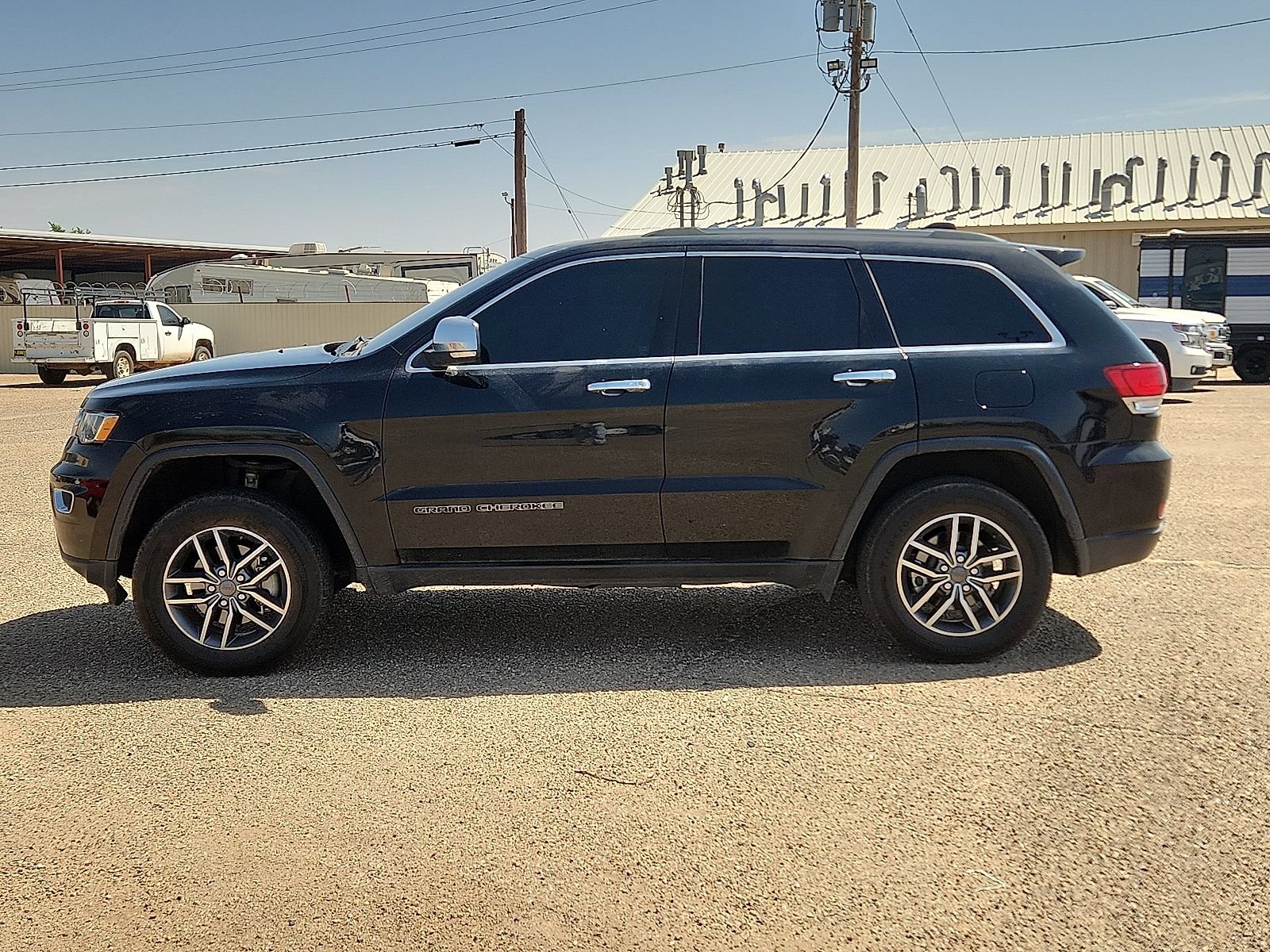 Used 2020 Jeep Grand Cherokee Limited w/ Luxury Group II AWD/4WD image 2