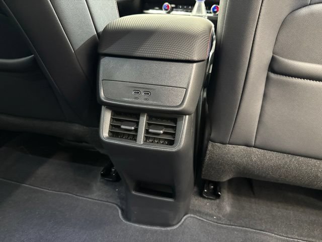 New 2026 Chevrolet Equinox RS w/ Safety and Technology Package AWD/4WD image 13