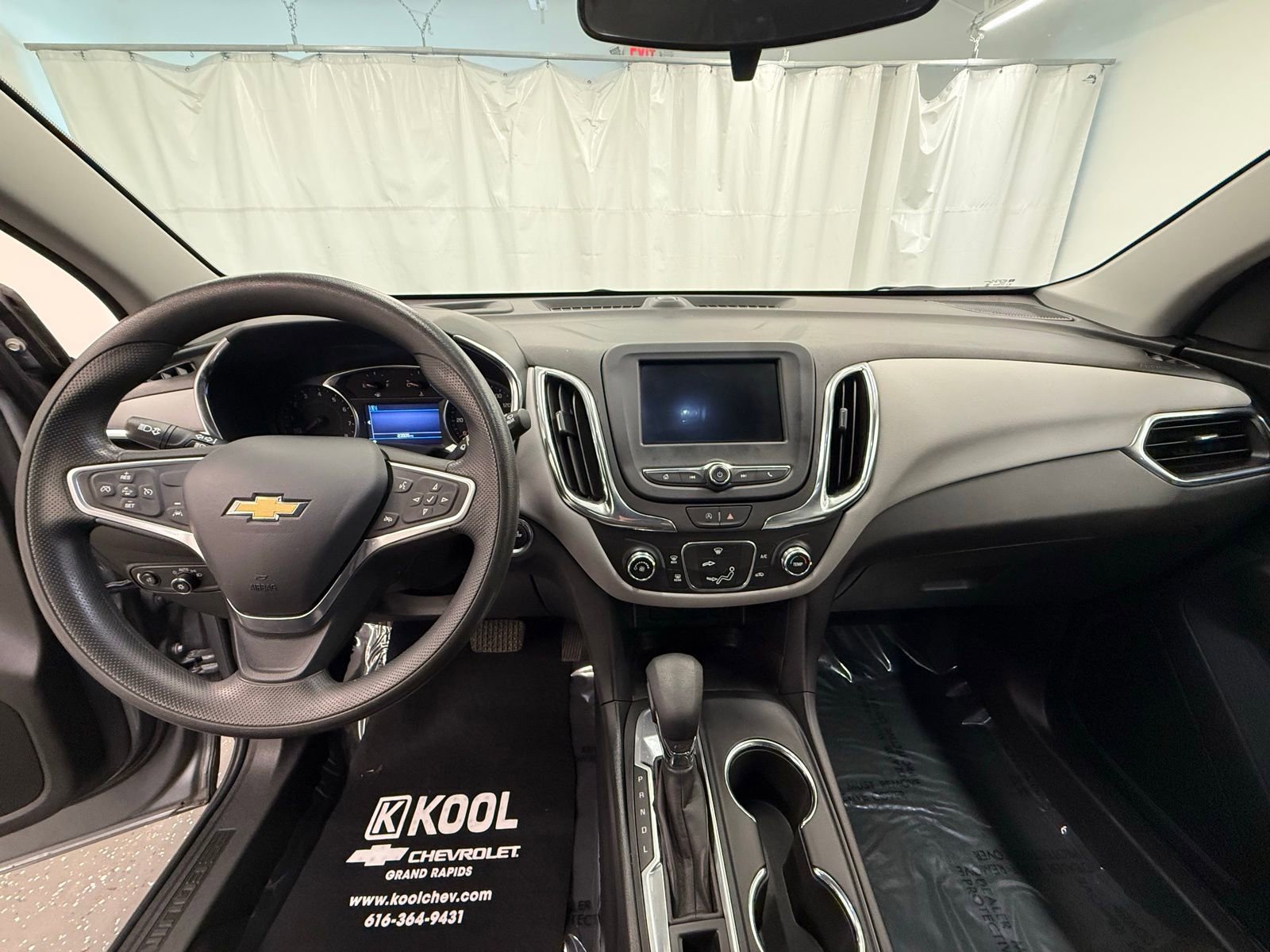 Used 2023 Chevrolet Equinox LS w/ LS Convenience Package image 17