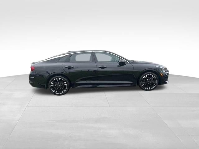 Used 2023 Kia K5 GT-Line image 11