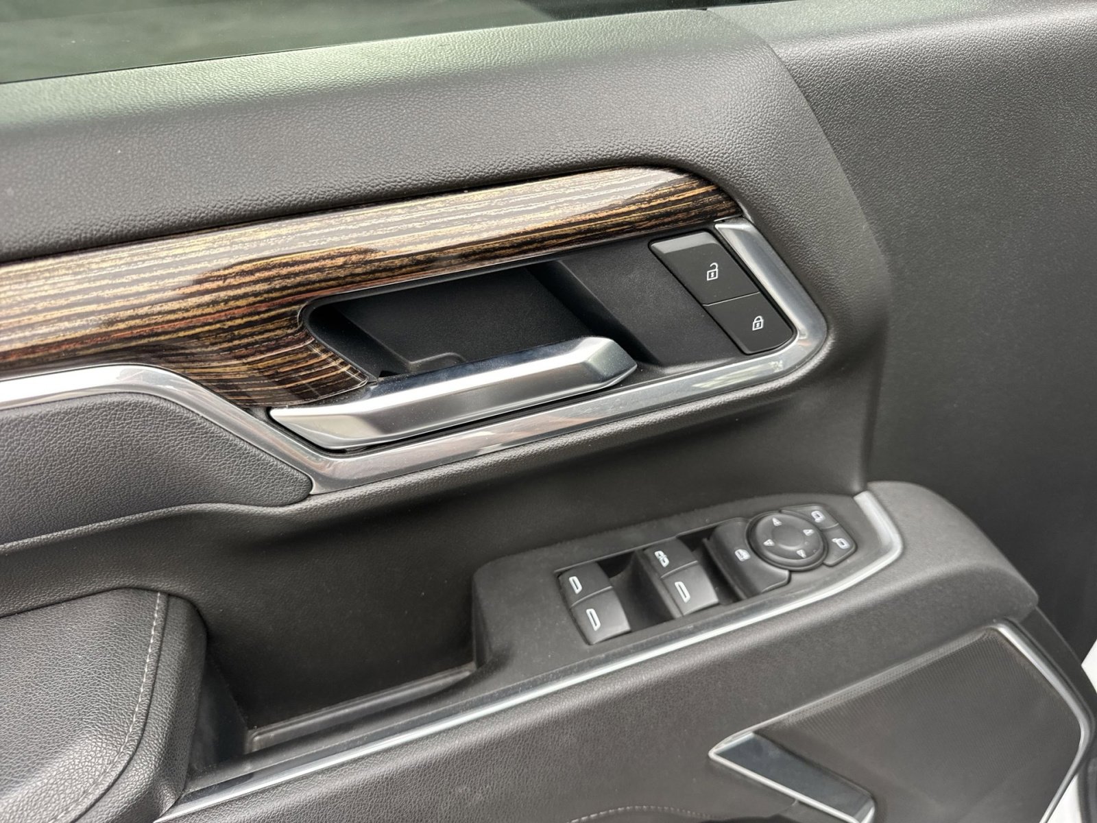 Used 2025 GMC Sierra 3500 SLE w/ SLE Value Package image 20