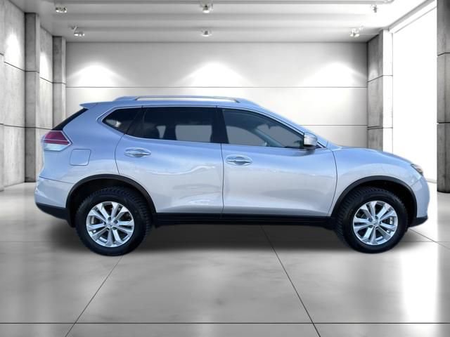 Used 2015 Nissan Rogue SV image 8