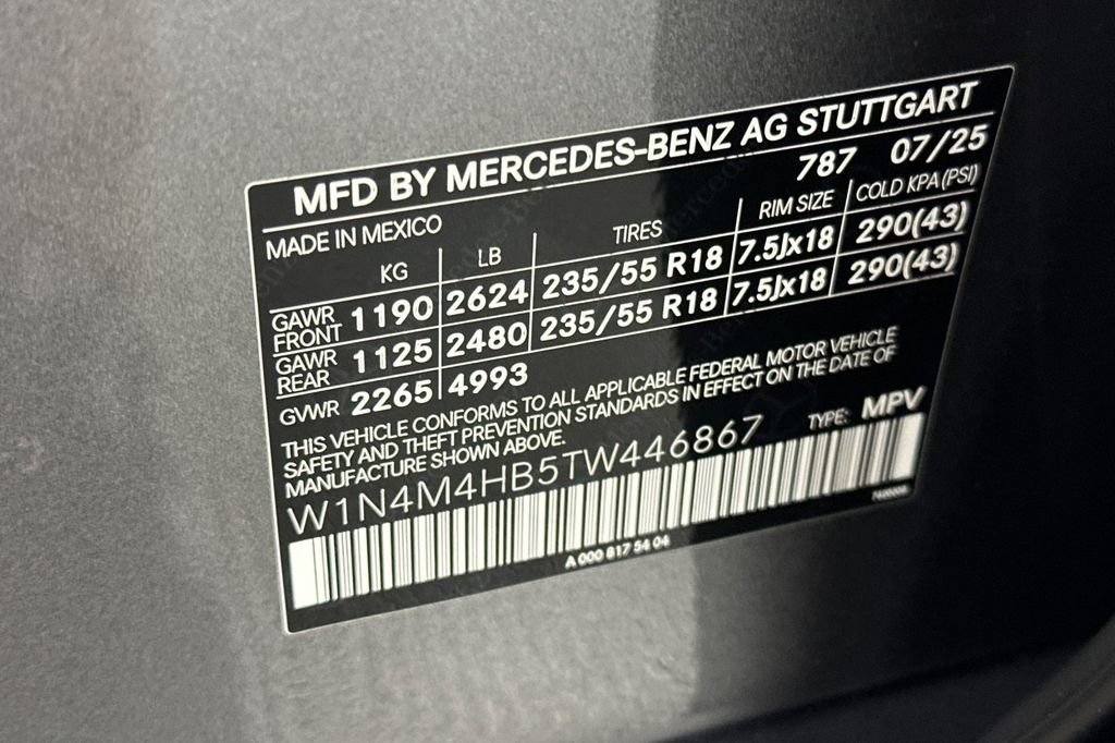 Certified 2026 Mercedes-Benz GLB 250 4MATIC image 38
