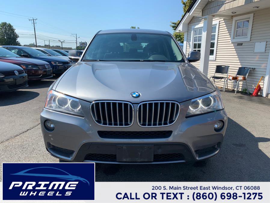 Used 2011 BMW X3 xDrive28i image 2