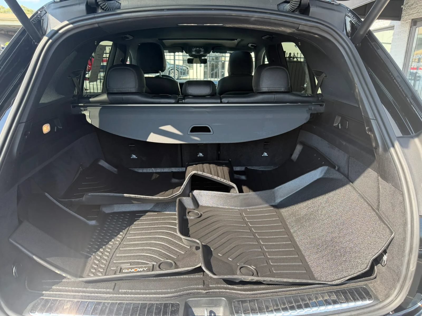 Used 2021 Mercedes-Benz GLE 350 4MATIC w/ Premium Package image 21