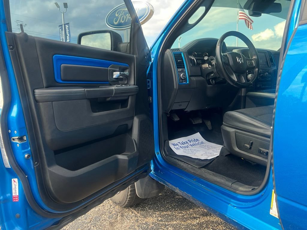 Used 2018 RAM 1500 Sport w/ Hydro Blue Sport Package AWD/4WD image 10