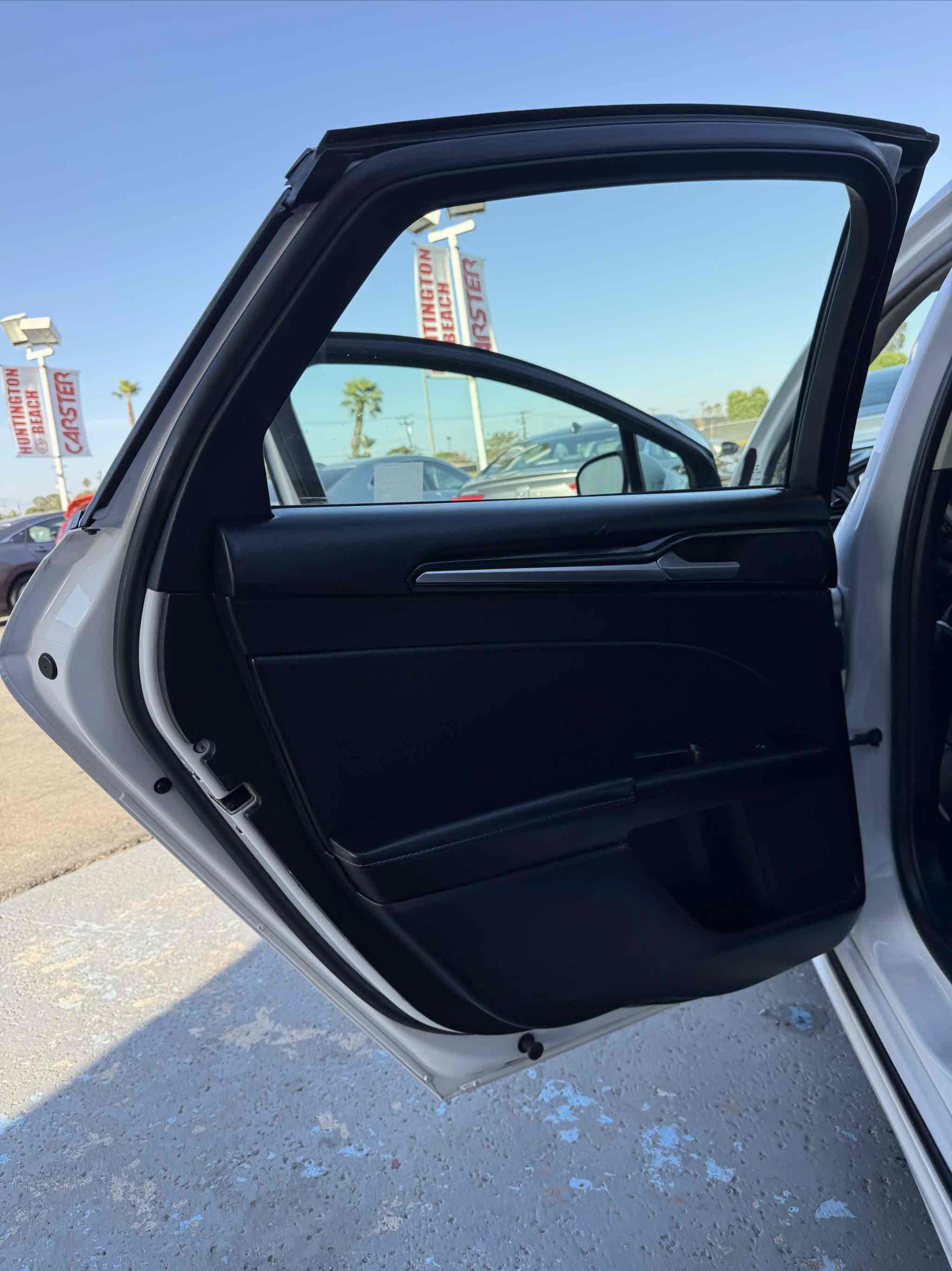 Used 2019 Ford Fusion Energi Titanium FWD image 96