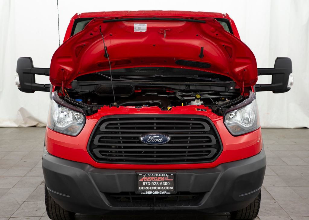 Used 2018 Ford Transit 150 130 Low Roof RWD image 3