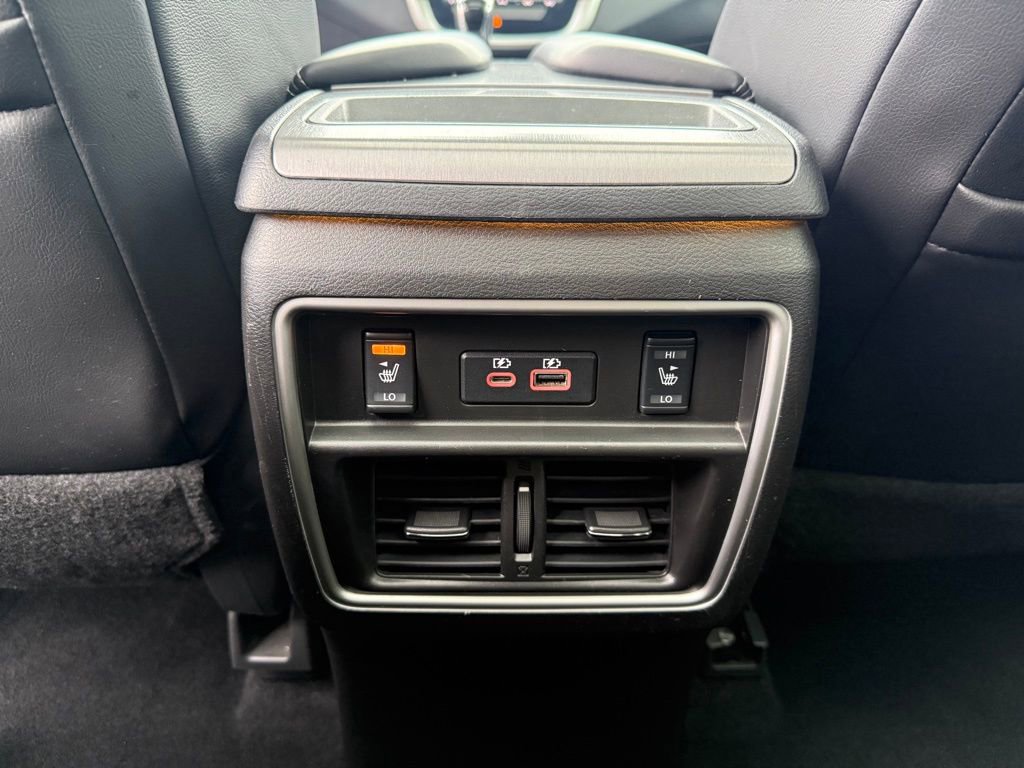 Used 2021 Nissan Murano SL w/ SL Moonroof Package image 17