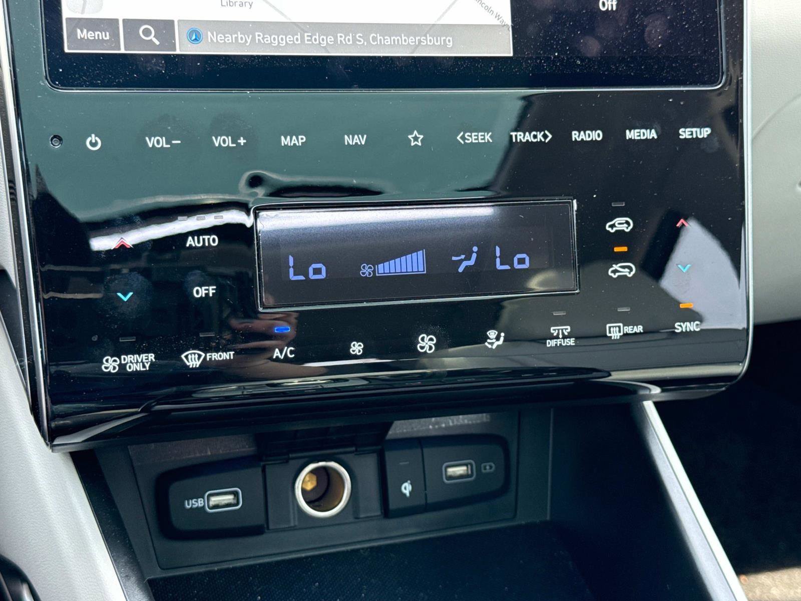 Used 2024 Hyundai Tucson Limited AWD/4WD image 6