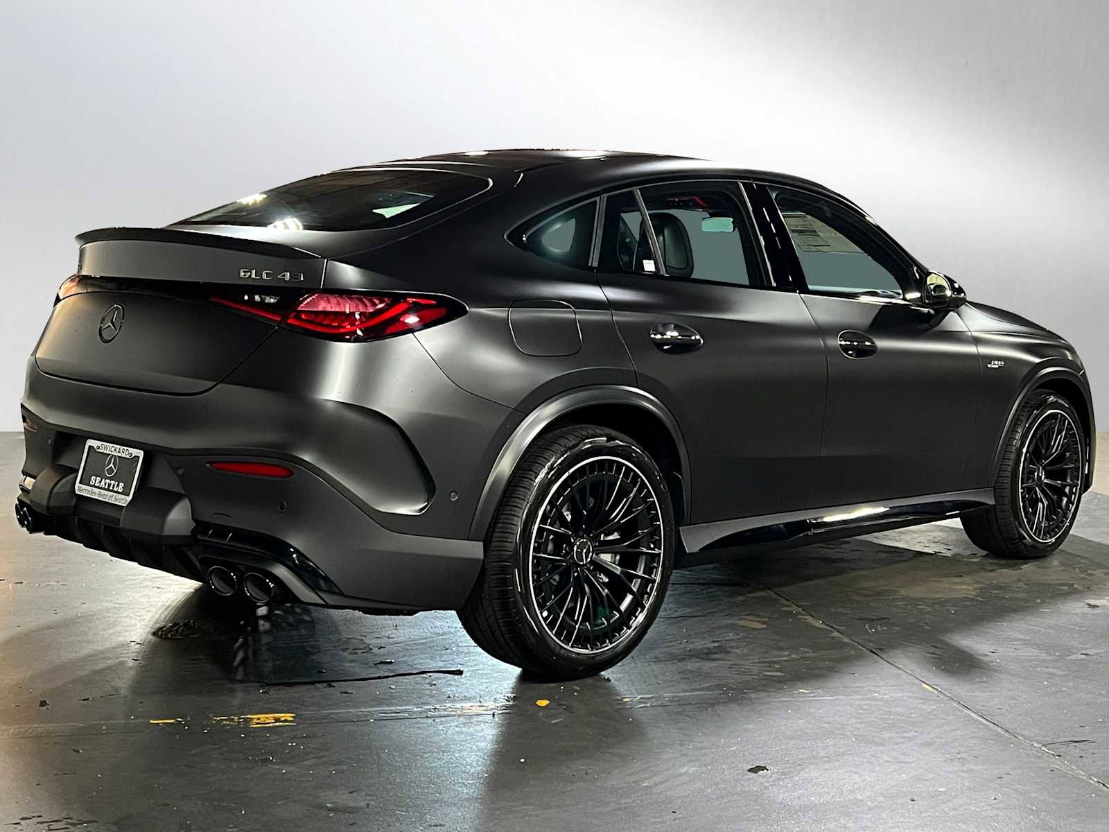 New 2026 Mercedes-Benz GLC 43 AMG 4MATIC Coupe image 3