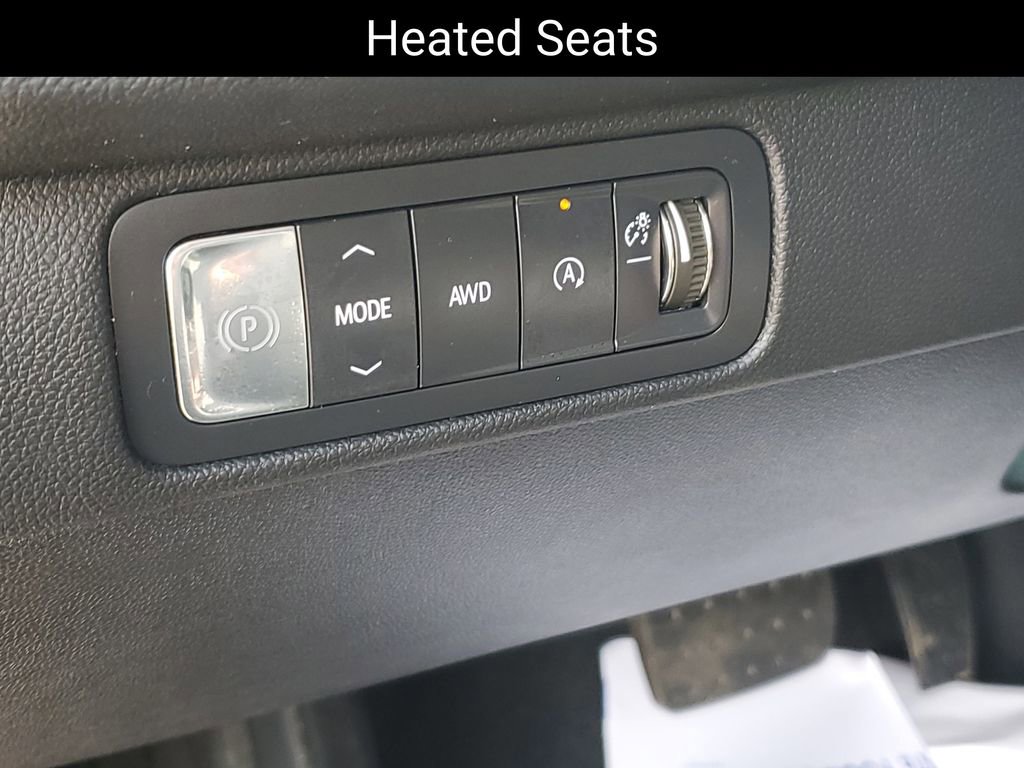 Used 2024 Chevrolet Traverse LT w/ Trailering Package image 9