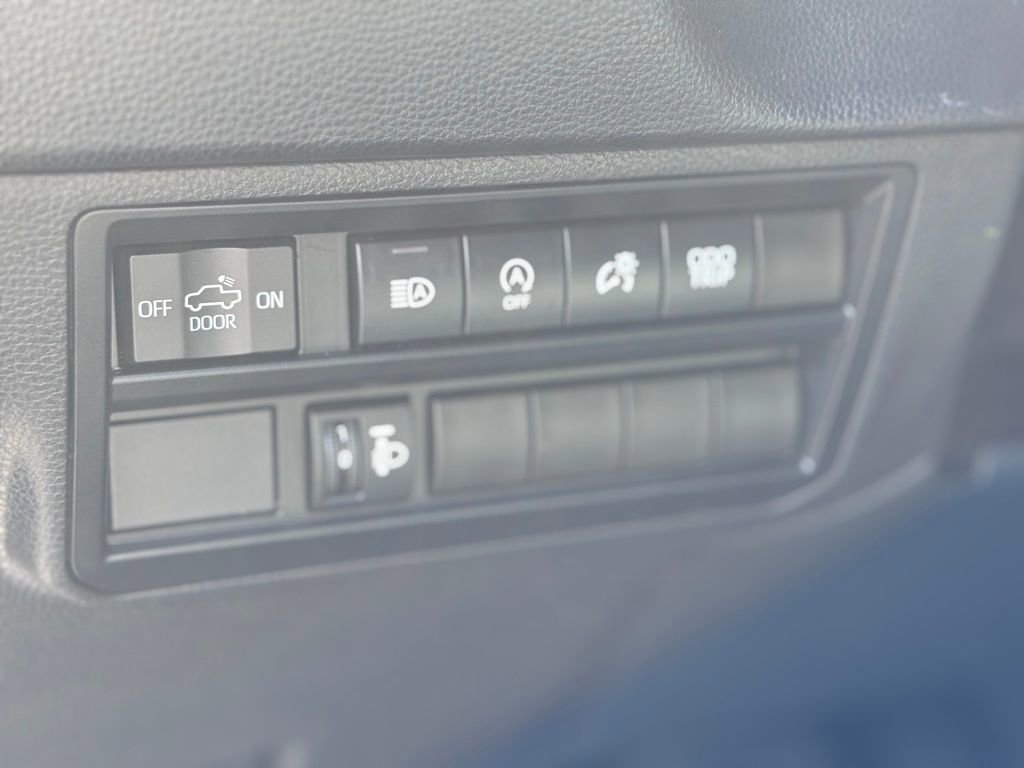Used 2022 Toyota Tundra SR5 image 21