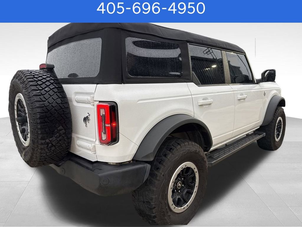 Used 2023 Ford Bronco Outer Banks w/ Sasquatch Package video 4