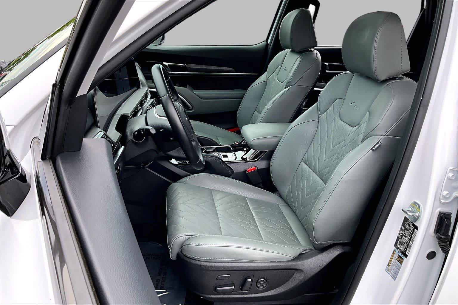 Used 2024 Kia Telluride SX X-Line AWD/4WD image 8