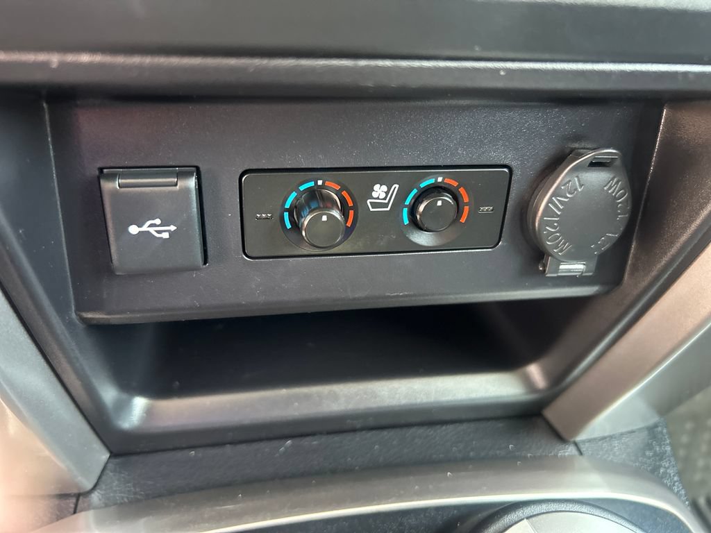 Certified 2020 Toyota 4Runner Limited AWD/4WD image 32