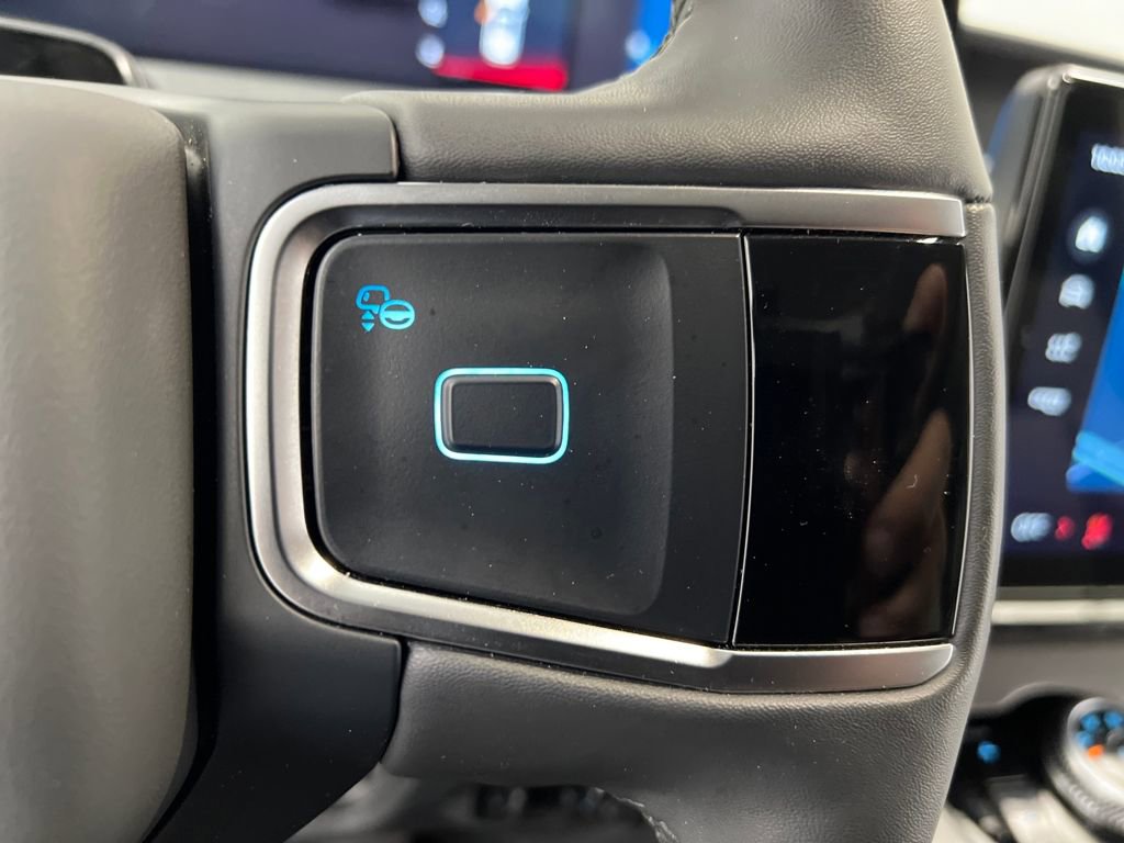 Used 2025 Ford Expedition Active image 57