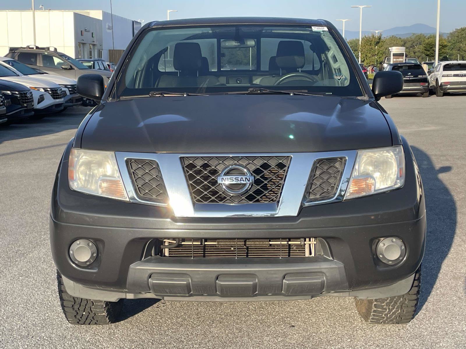 Used 2012 Nissan Frontier SV RWD image 21