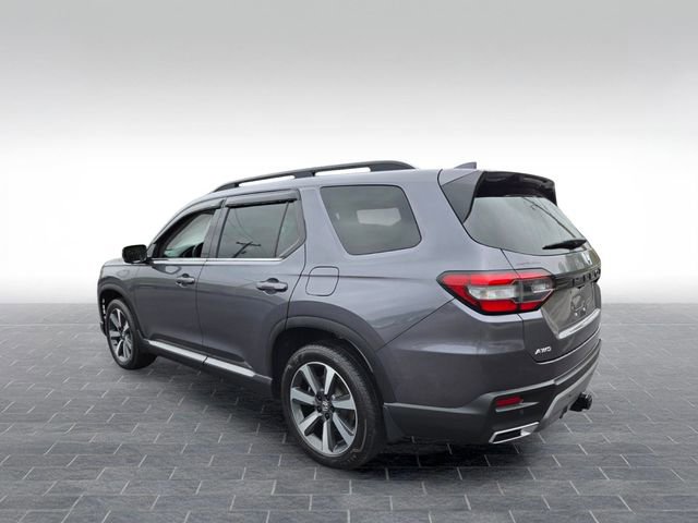 Used 2025 Honda Pilot Elite image 7