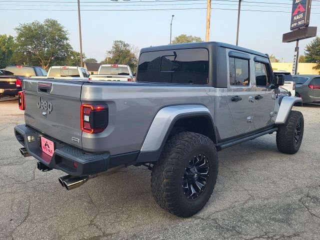 Used 2020 Jeep Gladiator Overland AWD/4WD image 11