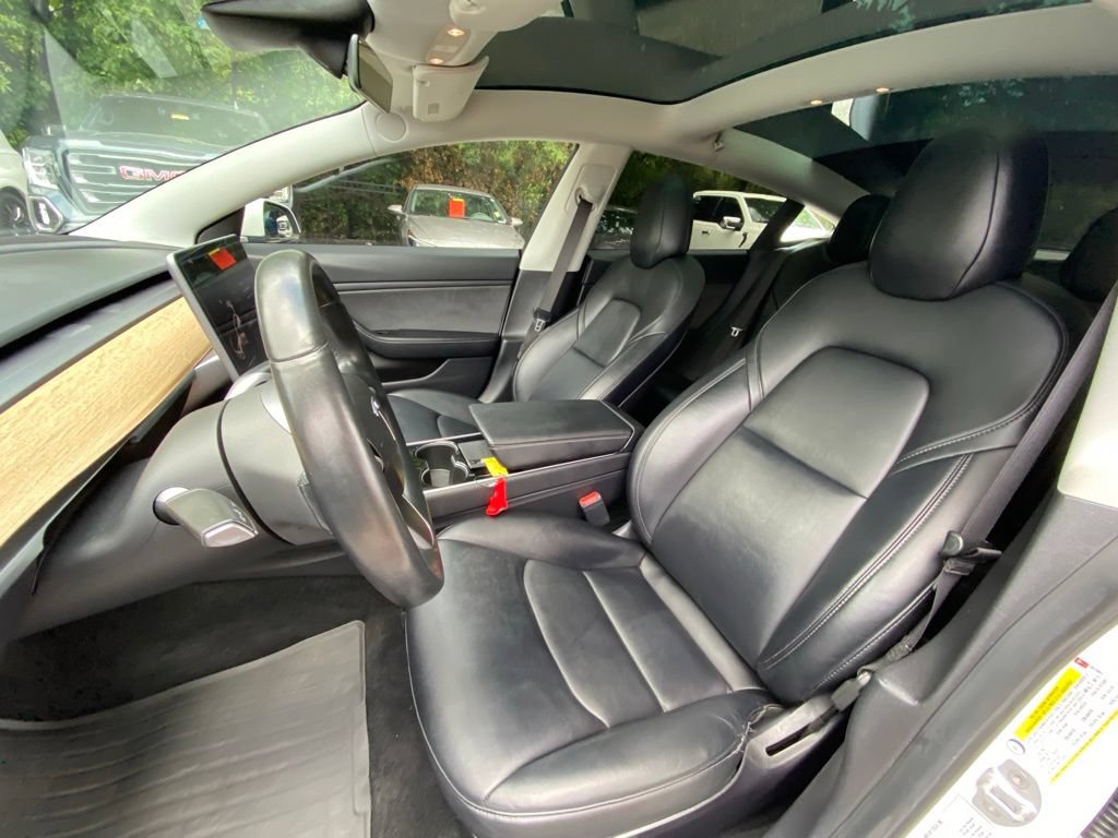 Used 2019 Tesla Model 3 Standard Range RWD image 22
