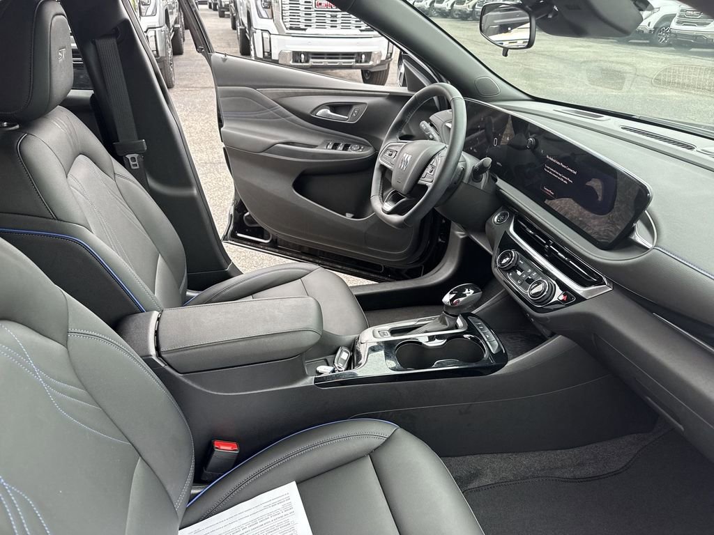 Certified 2024 Buick Envista Sport Touring w/ Convenience I Package FWD image 35
