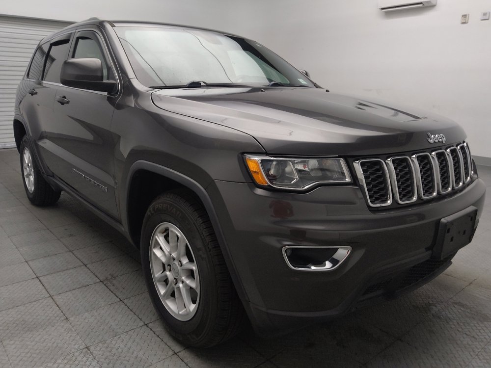 Used 2020 Jeep Grand Cherokee Laredo RWD image 13