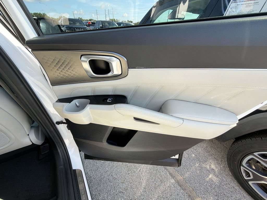Used 2021 Kia Sorento SX FWD image 30