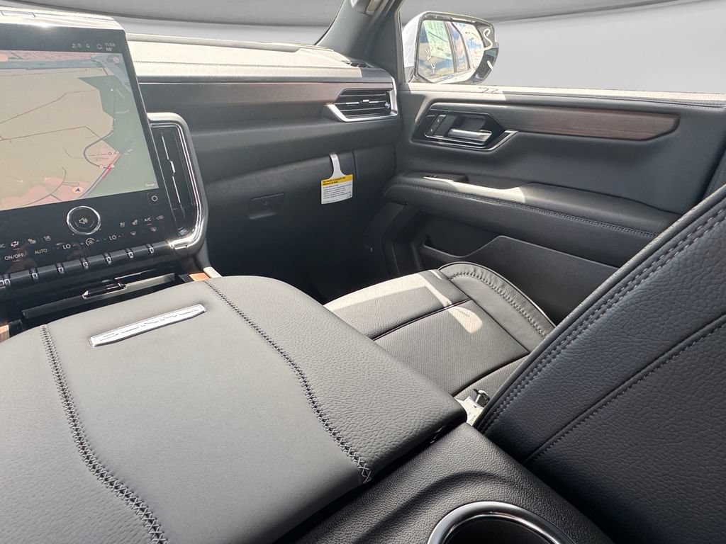 New 2026 GMC Yukon Denali AWD/4WD image 18