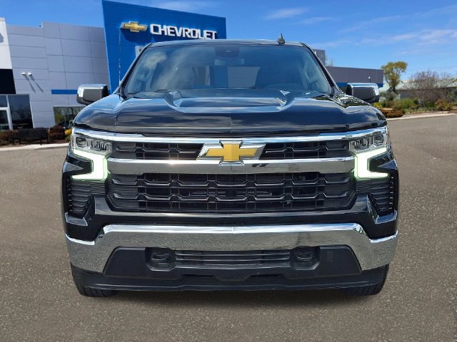 Used 2022 Chevrolet Silverado 1500 LT AWD/4WD image 24