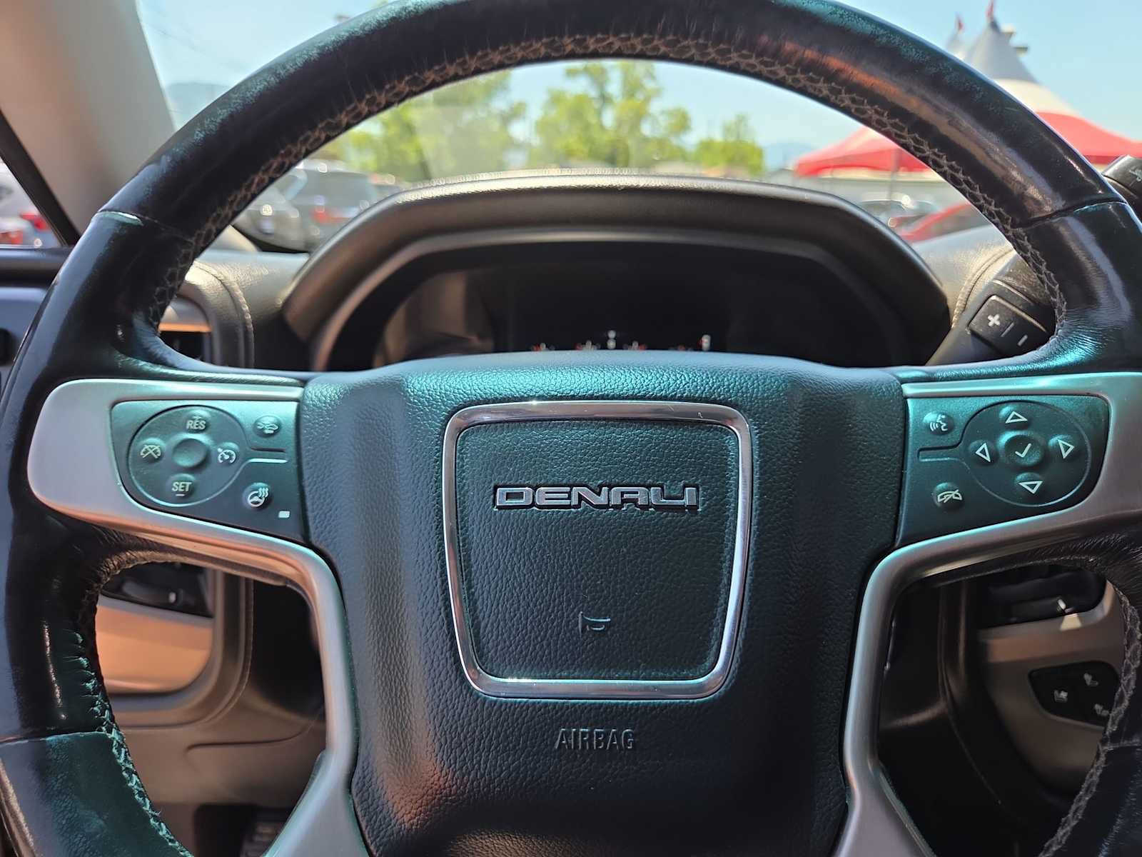 Used 2018 GMC Sierra 1500 Denali AWD/4WD image 23