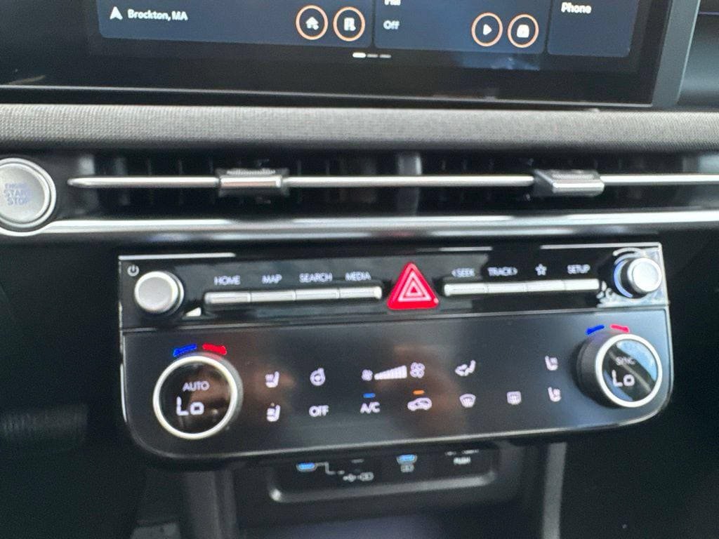 New 2026 Hyundai Tucson Limited AWD/4WD image 16