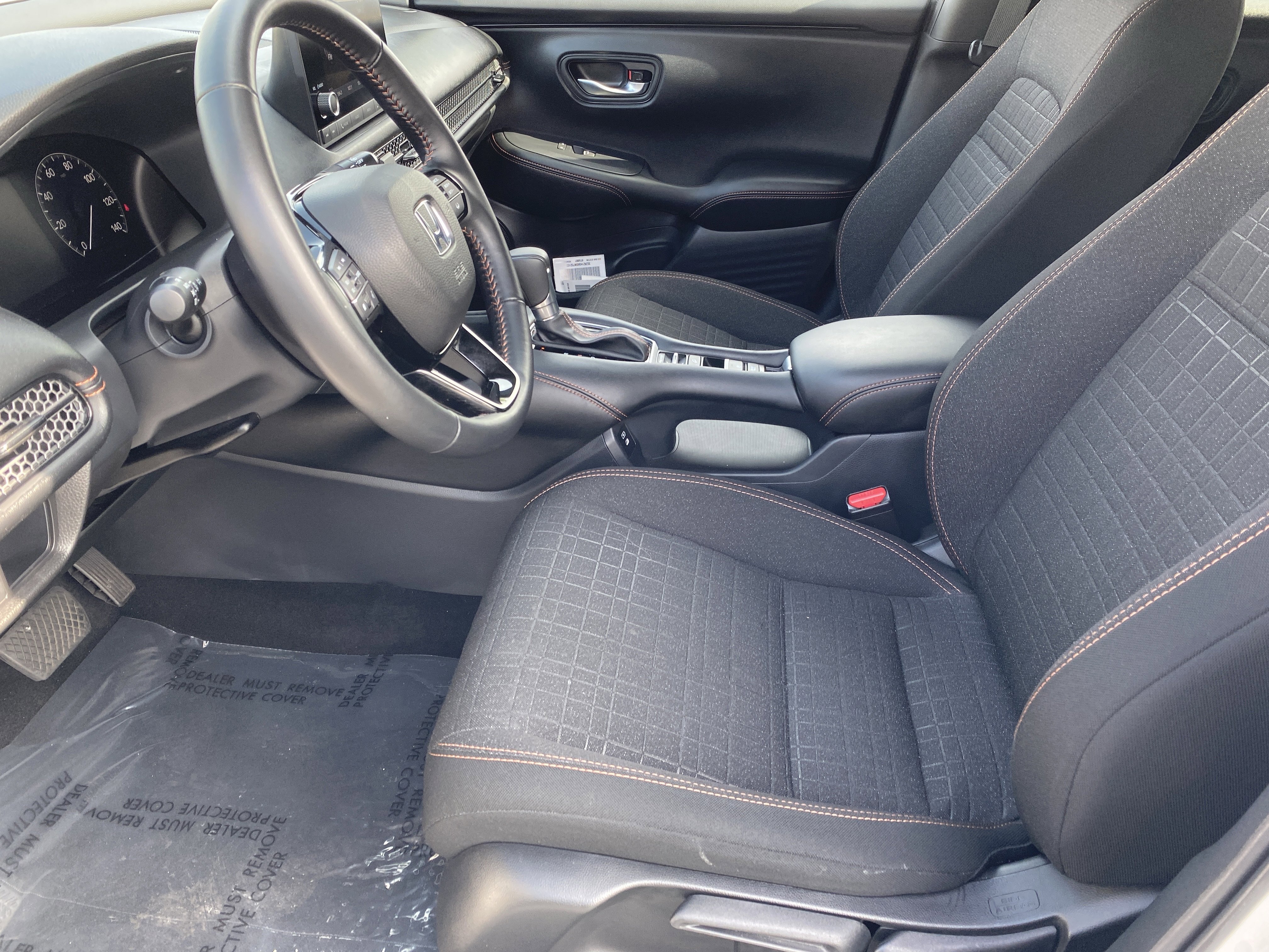 Certified 2025 Honda HR-V Sport image 15