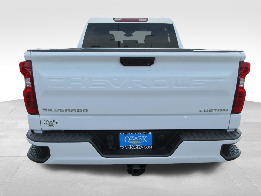 Certified 2022 Chevrolet Silverado 1500 Custom AWD/4WD image 4