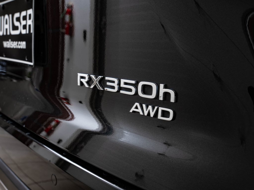 Certified 2023 Lexus RX 350h w/ Cold Area Package image 16