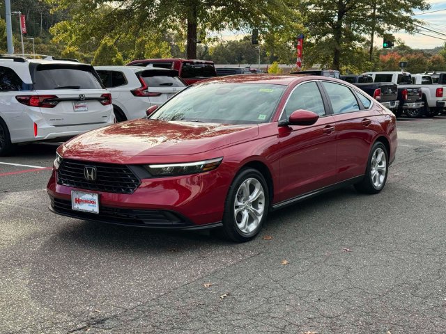 Used 2023 Honda Accord LX image 4