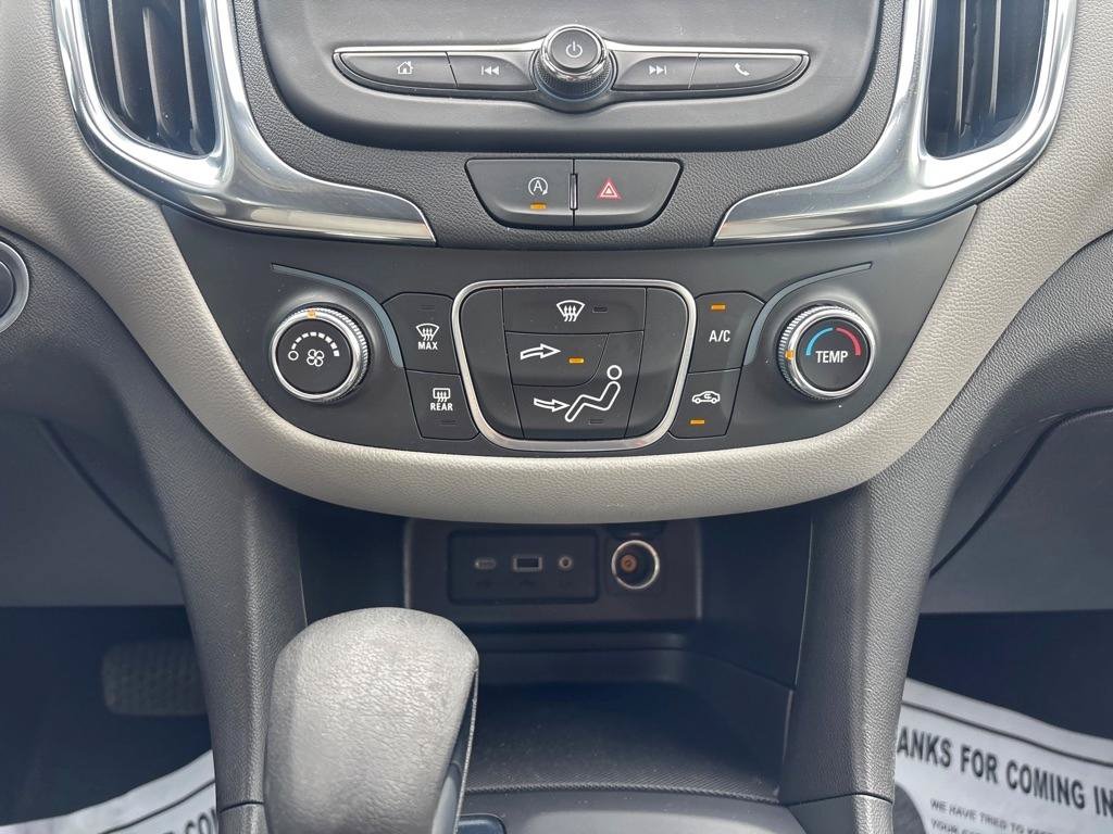 Used 2023 Chevrolet Equinox LS FWD image 20