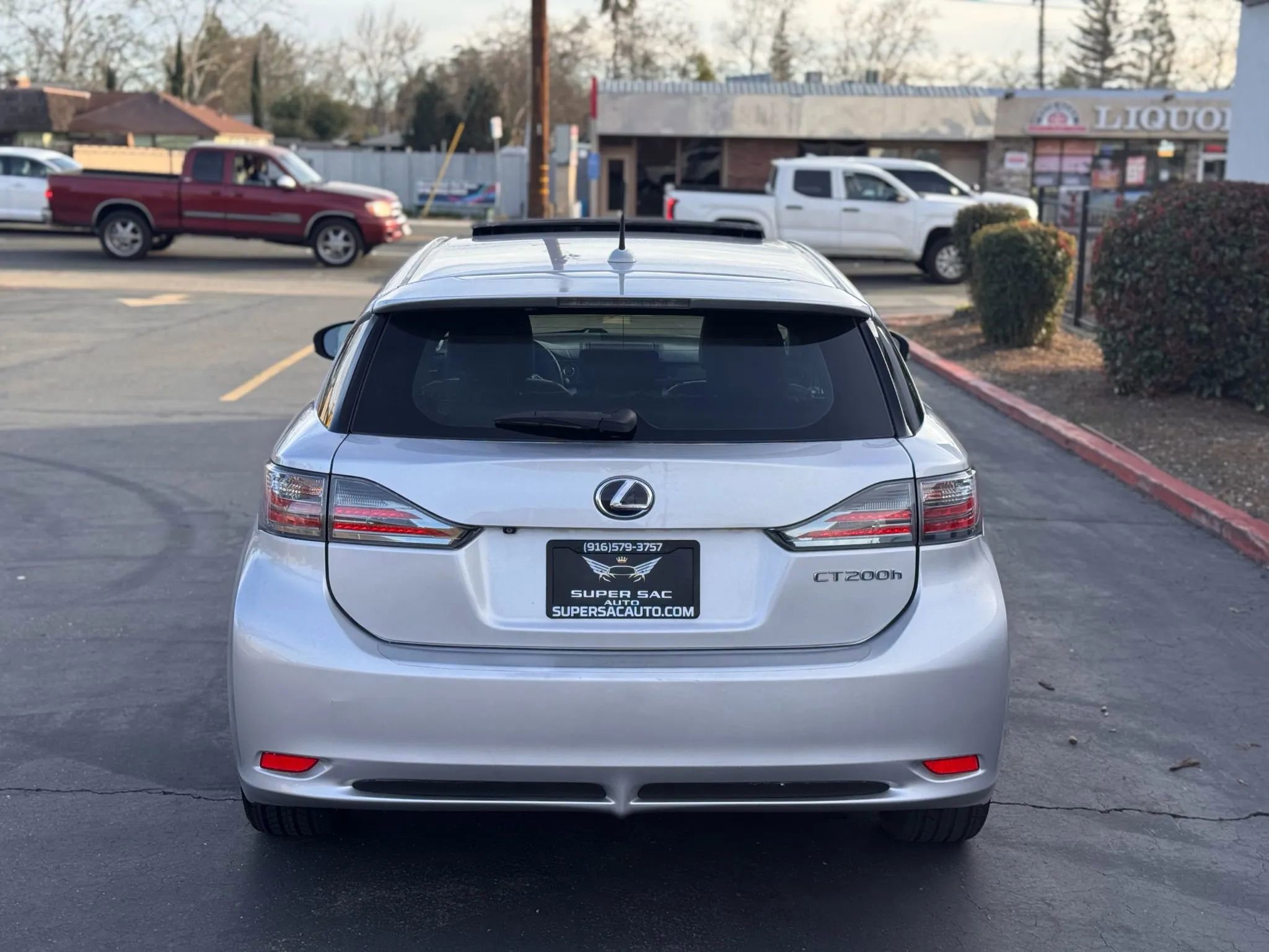 Used 2011 Lexus CT 200h Premium w/ Premium Audio Pkg FWD image 5