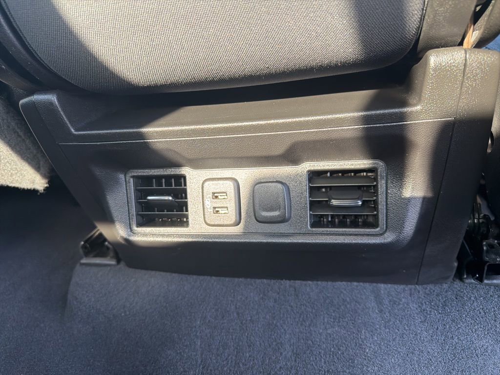 Used 2021 Chevrolet Silverado 1500 LT w/ Texas Edition Plus image 29