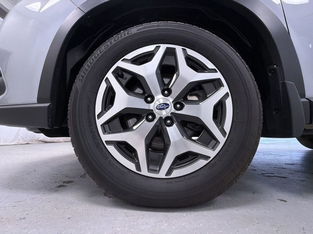 Used 2023 Subaru Forester Premium AWD/4WD image 14
