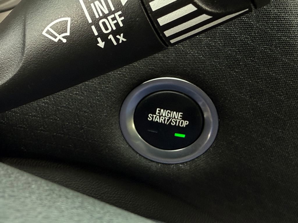 Used 2023 Chevrolet Malibu LT image 28