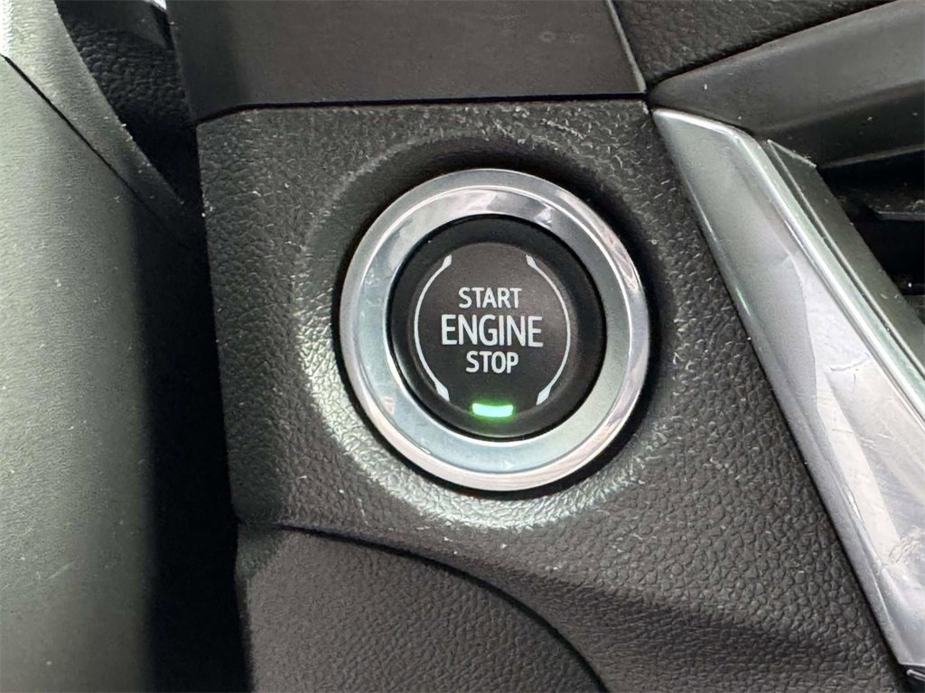 Used 2024 Buick Encore GX Sport Touring w/ Comfort Package image 9