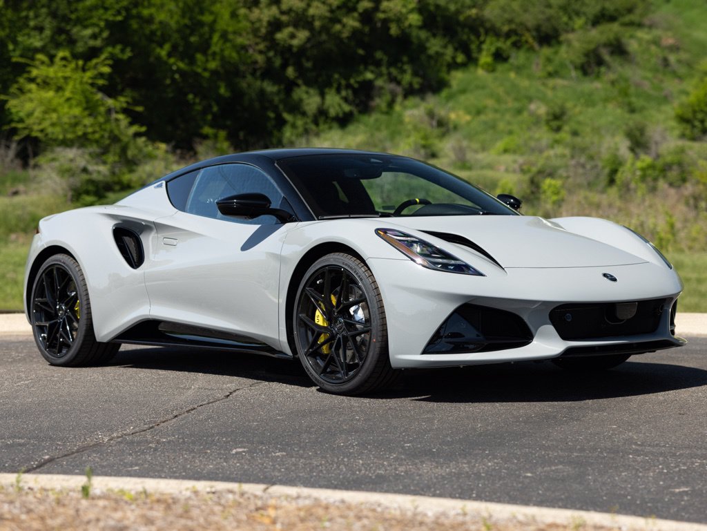 New 2026 Lotus Emira RWD image 9
