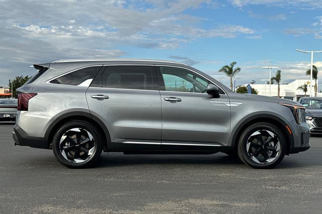 New 2026 Kia Sorento EX w/ EX Premium Package AWD/4WD image 3