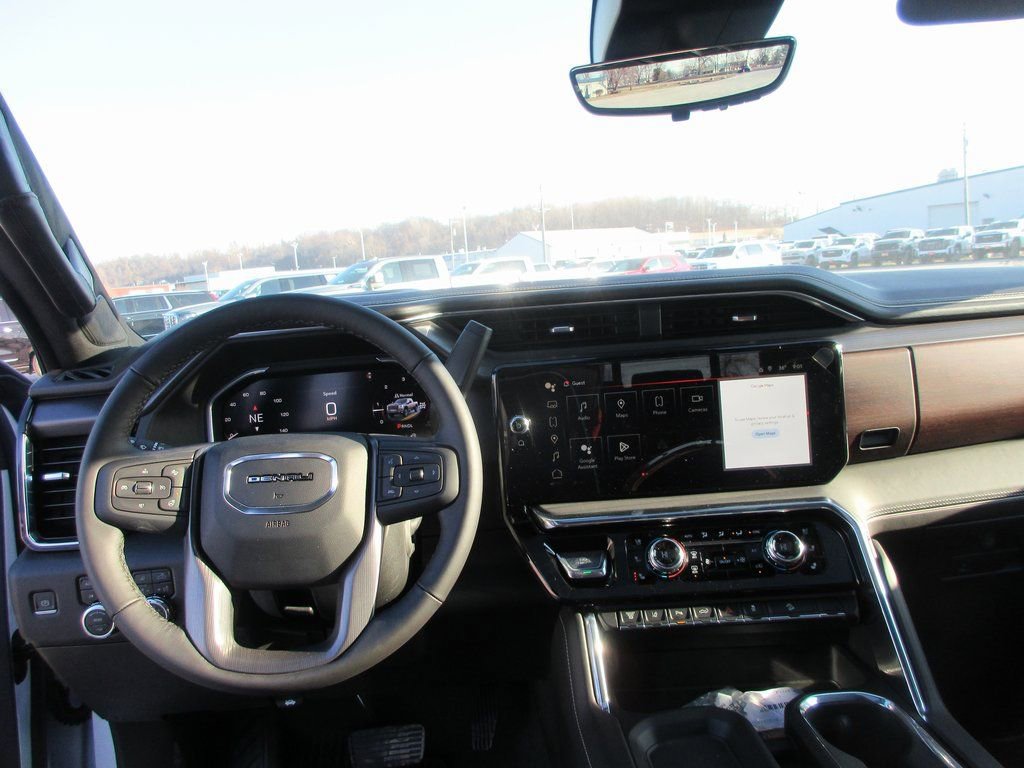 New 2026 GMC Sierra 2500 Denali Ultimate AWD/4WD image 17