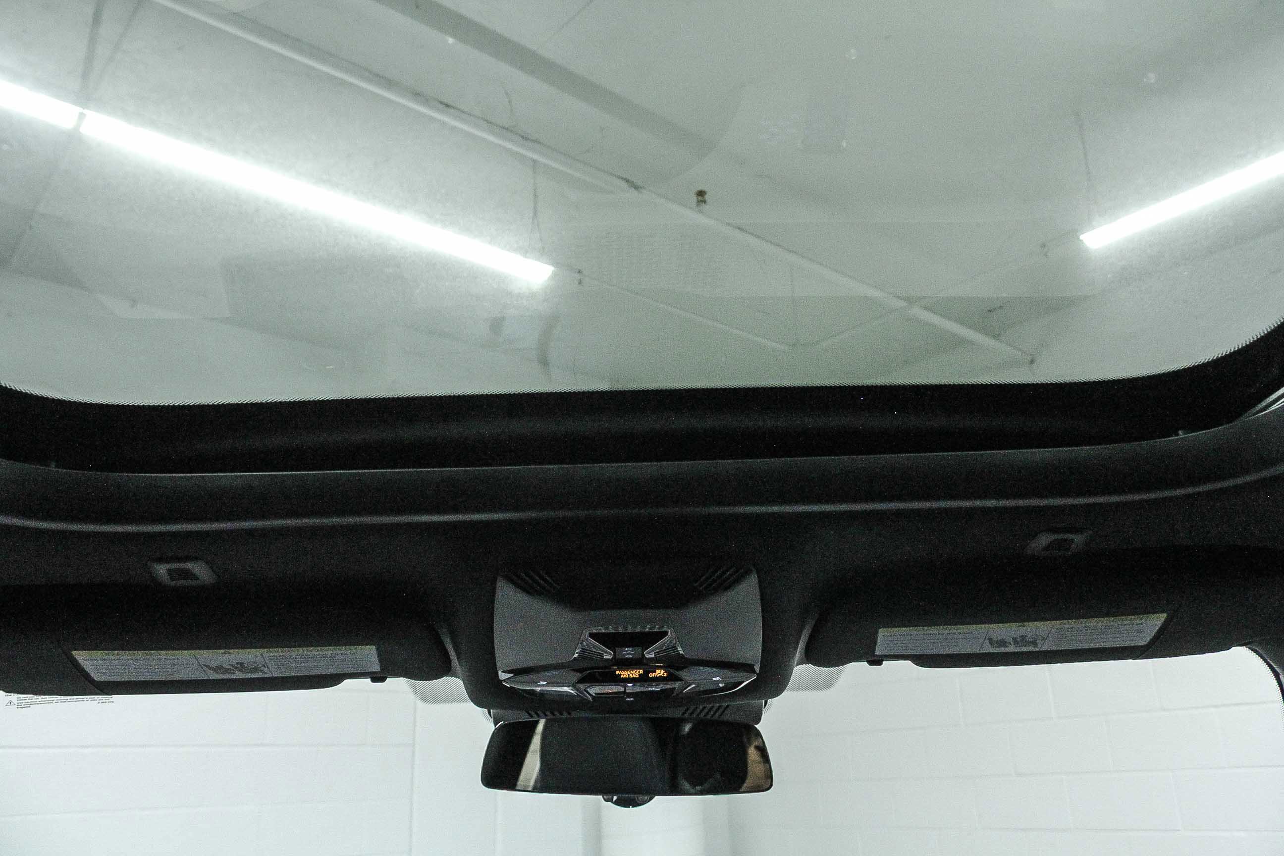Used 2025 MINI Cooper 2-Door Hardtop image 13